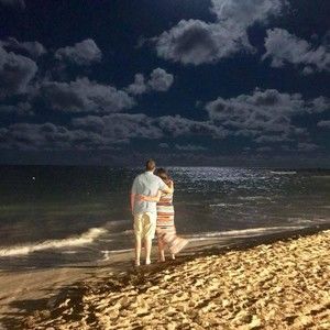 Meet your Posher, Troy